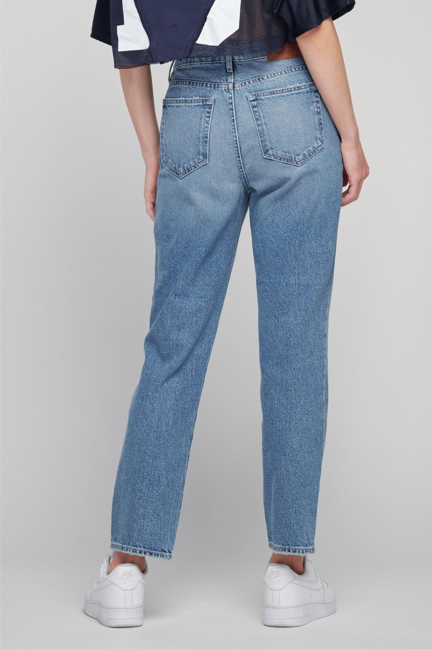 [Tracey] Crossover High Rise Straight Jean