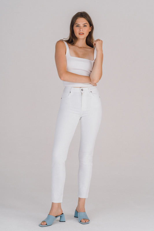 [Tracey] White Clean Stretch 29" Inseam Straight