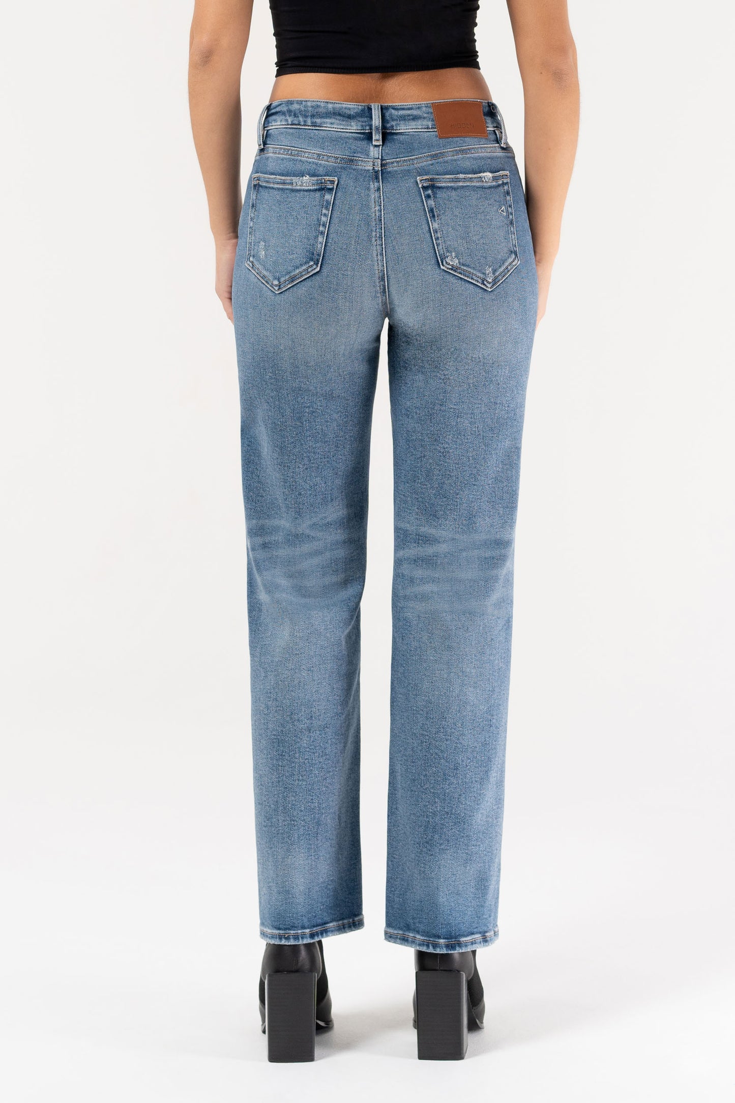 [Tracey] Destroyed Medium Wash Jeans