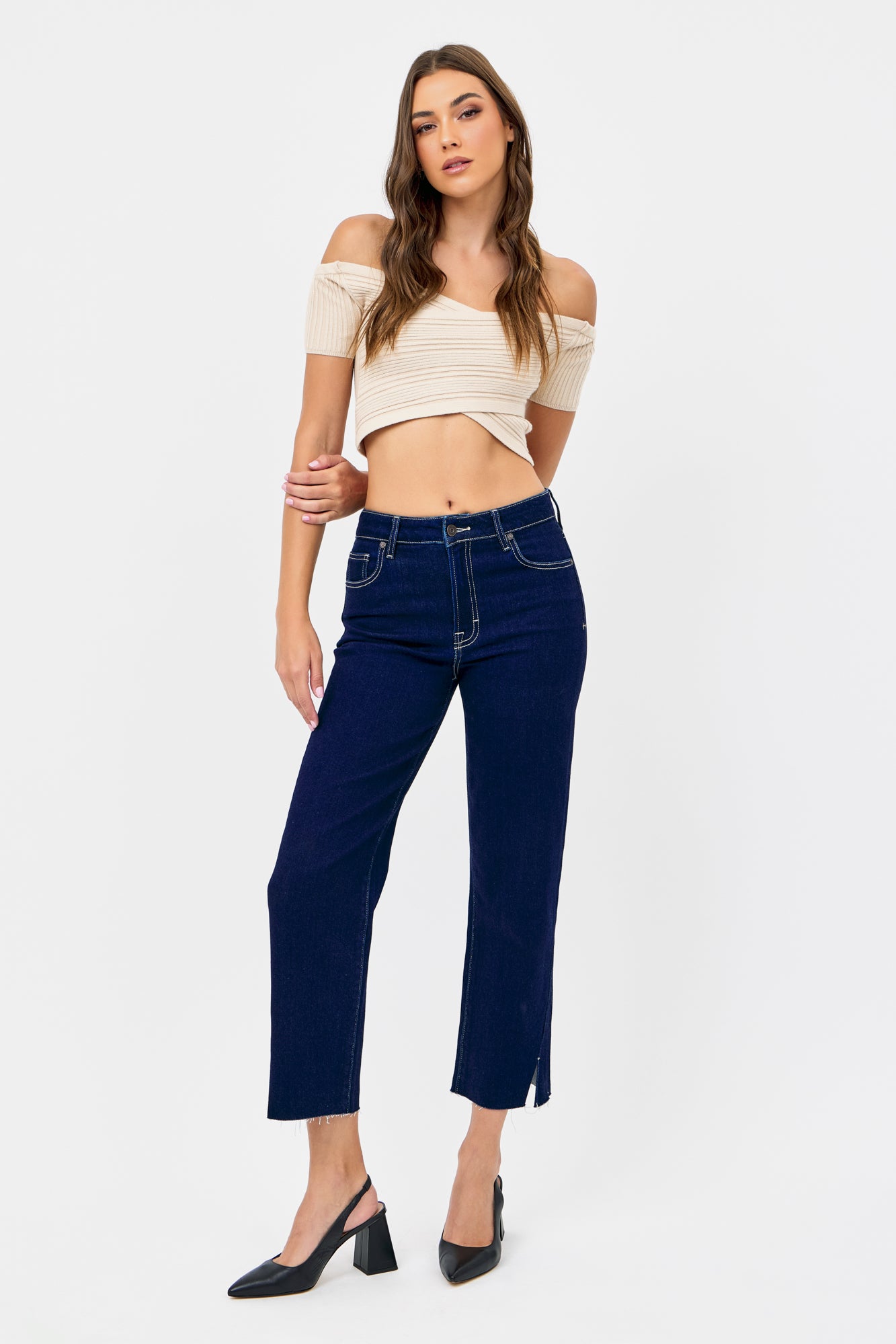 [TRACEY] Rinse Wash Hem Slit Cropped Relaxed Straight